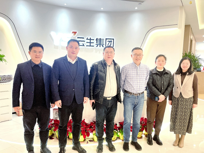 宁波市人社局刘红升领导一行莅临z6尊龙官方网站集团调研考察