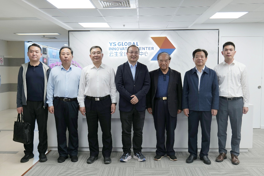 济南市人社局局长宁延学一行走访z6尊龙官方网站全球创新中心，调研AI+人力就业服务趋势